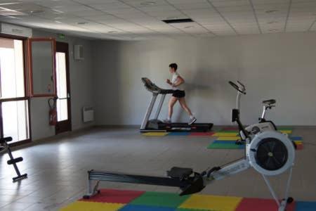 Joli Appartement T2 Dans Residence Avec Piscine, Hammam Et Parking Gratuits Carcassonne Ngoại thất bức ảnh