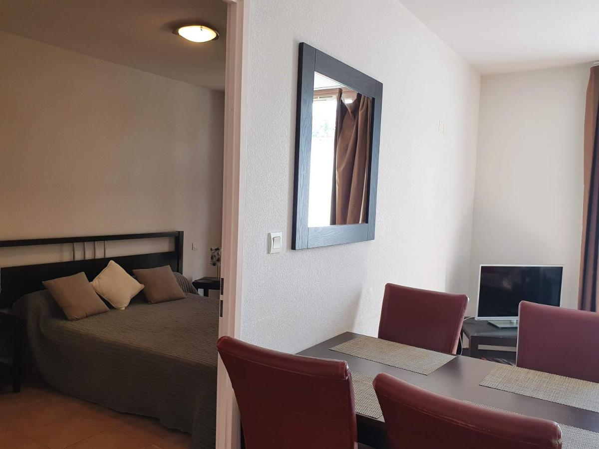 Joli Appartement T2 Dans Residence Avec Piscine, Hammam Et Parking Gratuits Carcassonne Ngoại thất bức ảnh