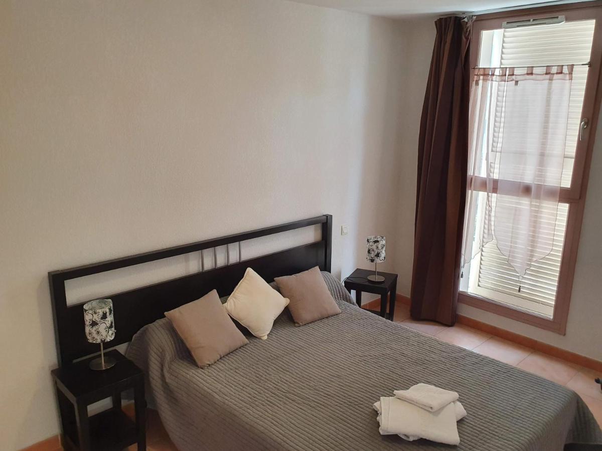 Joli Appartement T2 Dans Residence Avec Piscine, Hammam Et Parking Gratuits Carcassonne Ngoại thất bức ảnh