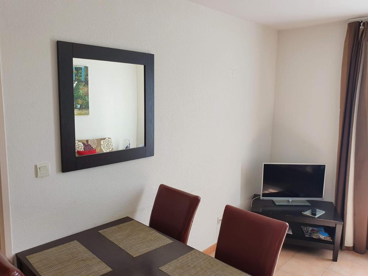 Joli Appartement T2 Dans Residence Avec Piscine, Hammam Et Parking Gratuits Carcassonne Ngoại thất bức ảnh